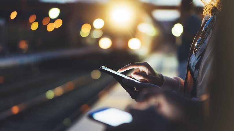Smartphone im ÖPNV Smartphone im ÖPNV
