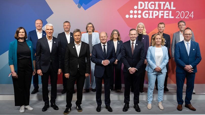 Gruppenfoto mit Volker Wissing beim Digital-Gipfel 2024 Gruppenfoto mit Volker Wissing beim Digital-Gipfel 2024